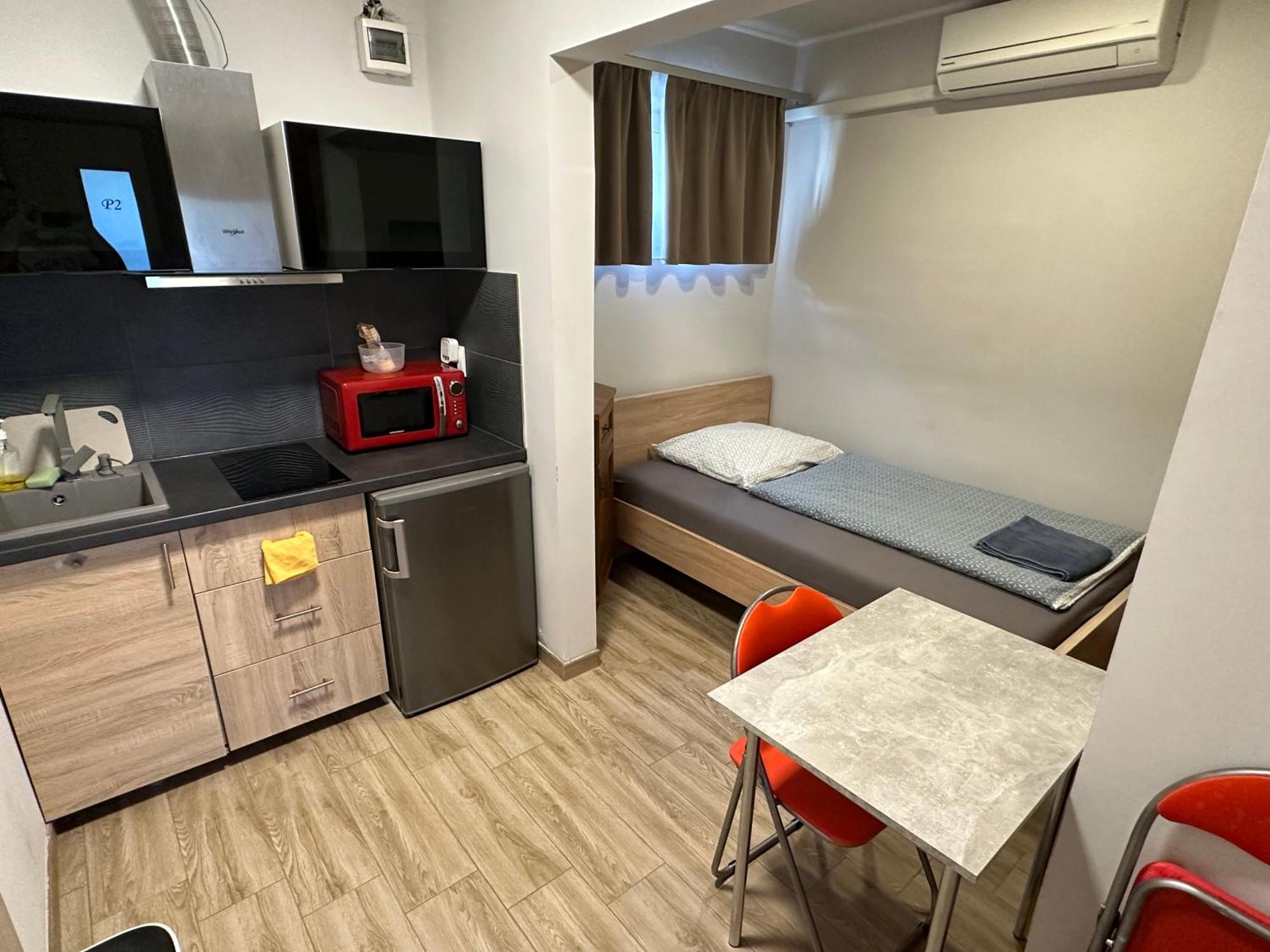 Beregi Apartman Tiszaújváros Eksteriør billede